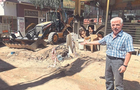 İzmir Tire'deki yol çalışmaları esnafı bezdirdi!