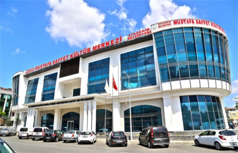 Ataşehir Mustafa Saffet Kültür Merkezi hizmete giriyor!