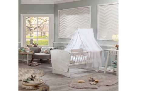 Çilek bebeklerin sağlıklarına özen gösteriyor!