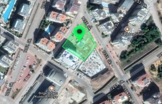 Antalya Konyaaltı nda 9 milyon TL ye satılık arsa!