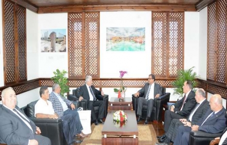 Sucuoğlu, Türkiye Tüm Emlak ve Müşavirleri Federasyonu heyetini kabul etti!