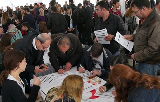 İş arayan sayısı yüzde 343 oranında arttı!