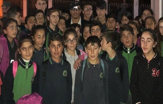 Nusret Erzurum'da yaptırdığı külliyesinde öğrencilerle buluştu!