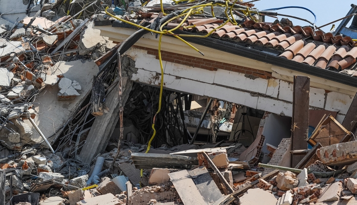 Büyük İstanbul depreminde en riskli üç ilçenin röntgeni çekildi: Kaç bina hasar görecek? Mahalle mahalle açıklandı!