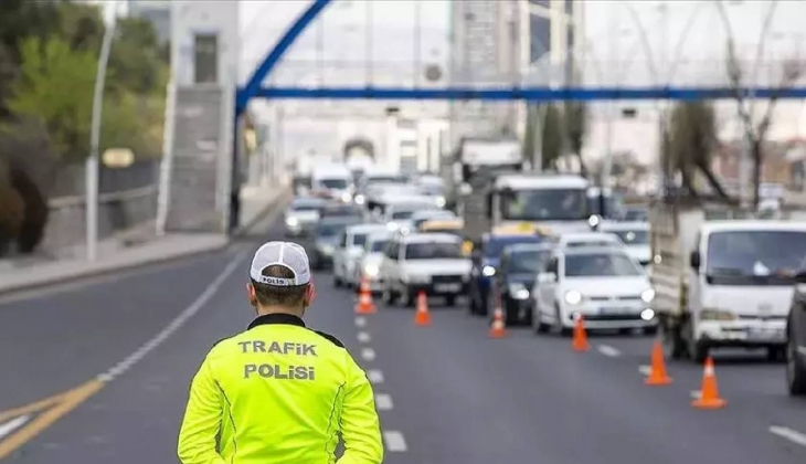 İstanbullular dikkat! Yılbaşı tedbirleri nedeni ile bugün bazı yollar trafiğe kapatılacak