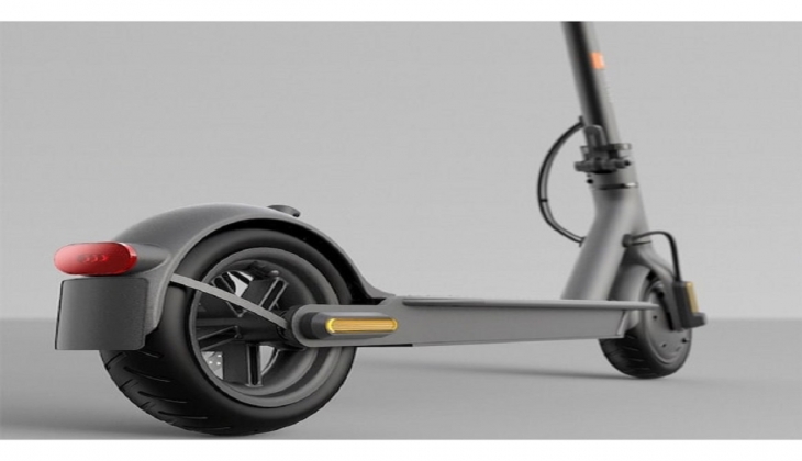 Xiaomi Mi Essential Elektrikli Scooter’da yaz sonu indirimi