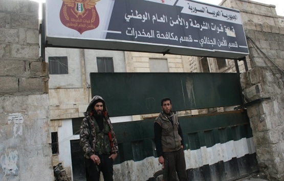 Suriye'de Türkiye desteğiyle tapu dairesi açıldı!