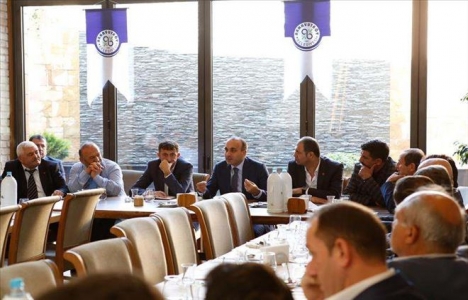 Haşim Baltacı, mahalle muhtarlarıyla bir araya geldi!