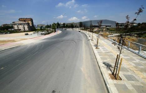 Ahmet Pembegüllü Caddesi