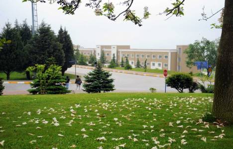 Sakarya Üniversitesi'nden öğrenci evlerine deprem incelemesi!