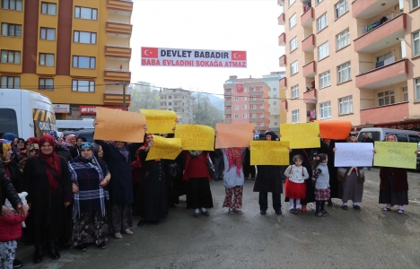 Rize'de kamulaştırma bedeli protesto edildi!