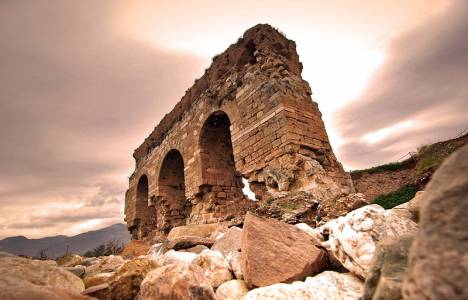 Tralleis Antik Kenti'nde restorasyon çalışmaları devam ediyor!