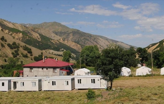 Bingöl de depremzedeler için çelik konutlar inşa ediliyor!