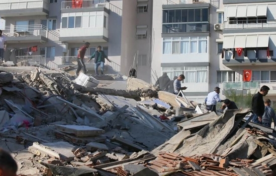 İzmir de binalara karne verilecek!