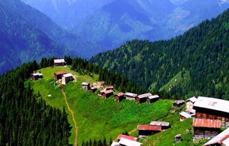 Ayder Yaylası turistlerin gözde mekanı oldu!
