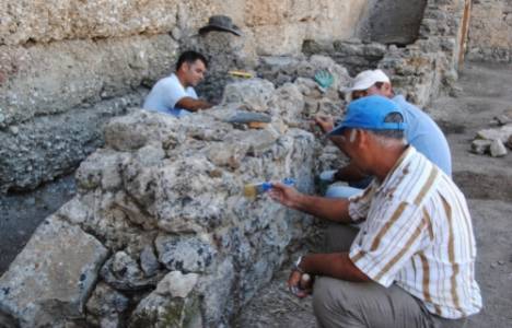 Side Antik Kent'in yanında bulunan tarihi sur koruma altına alındı!