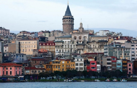  Karaköy turizmcilerin ilgi odağı oldu!