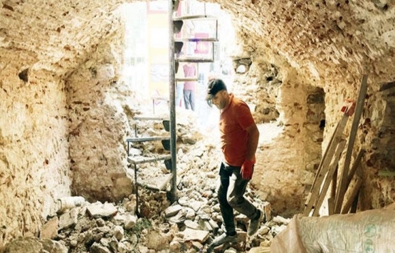 Pir Mehmed Çeşmesi’nden sökülen taşların çöpe atıldığı iddiası! 