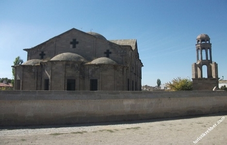 Aziz Theodoros Trion Kilisesi restorasyona giriyor!