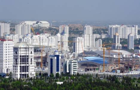 Türk müteahhitlik firmaları Türkmenistan'da büyük projelere imza atıyor!