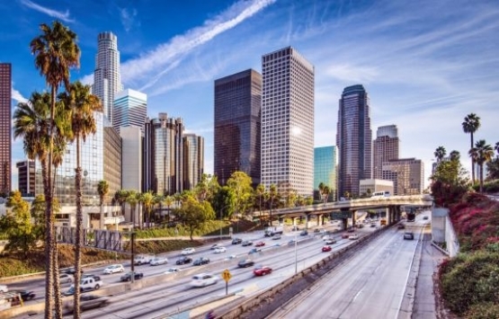 Çağatay Ulusoy Los Angeles ta ev kiraladı!