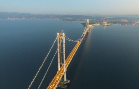 Osmangazi Köprüsü ışıklandırıldı!