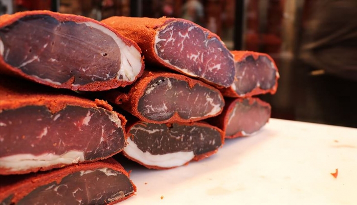 Bu Ramazan pastırma ve sucuğa zam yok! İşte A101, MİGROS, CarrefourSa 31 Mart 2022 fiyat listesi!