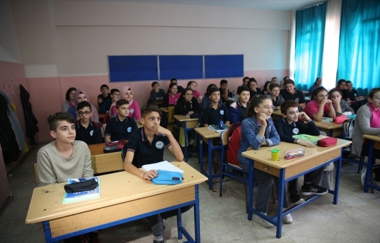 İstanbul da taşınmasına karar verilerin okullar tahliye ediliyor!