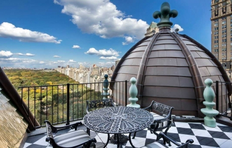 Tommy Hilfiger evinin fiyatını 172 milyon TL ye düşürdü!