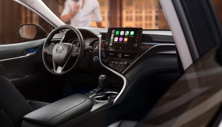 Hibrit Toyota Camry kaç lira oldu? İşte 17 Eylül 2022 fiyat listesi…