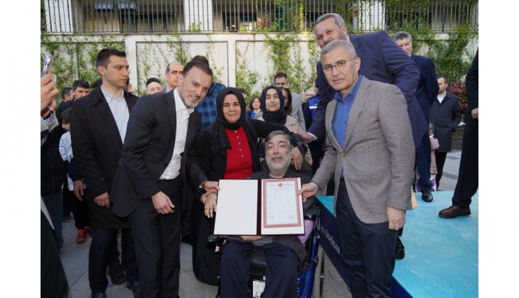 Erguvan Evleri Projesi nin hak sahipleri tapularına kavuştu!