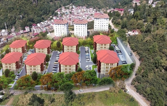 Giresun Dereli deki sel konutlarının kurası çekildi!