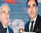 Özyurtlar en iyi şirket ödülünü Cemil çiçek'ten aldı!