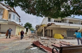 Alanya'da mimari projeye aykırı inşa edilen yapı yıkıldı!