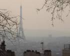 Paris'te hava kirliliği yüzünden toplu taşıma ücretsiz olacak!