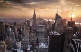 İşçiler New York'taki gözlem terası inşaatında korkusuzca çalışıyor!