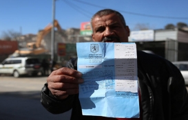 İsrail, Kudüs'te Filistinlilere ait binayı yıktı!