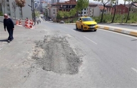 Esenyurt’ta yolda meydana gelen çökme onarıldı!