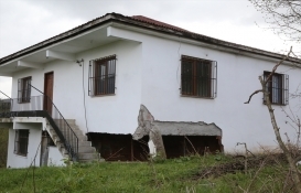 Ordu'daki riskli 12 ev tahliye edildi!