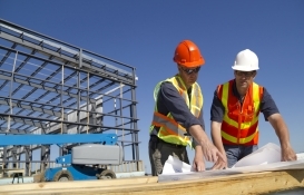 Kredi üzerinden inşaatla büyümek büyük dengesizlik!