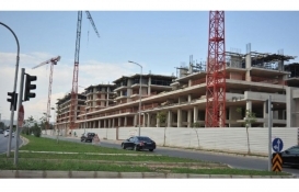 Antalya Konyaaltı'nda kamu arazisindeki lüks konut inşaatı için suç duyurusu!