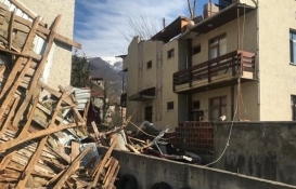 Trabzon’da yıkım gün ağarınca ortaya çıktı!