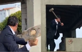 Aykut Erdoğdu kendi villasını yıktı!