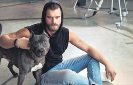 Kıvanç Tatlıtuğ köpekleri için ev yaptırdı!