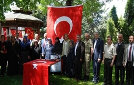 Yunus Emre Gayrimenkul şehit annesine arsa hediye etti! 