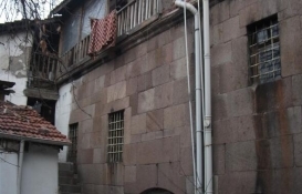 Ankara Kalesi'ndeki kilise 12 milyon TL'ye satılcak!