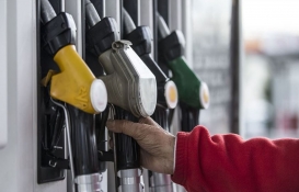 Akaryakıt alacaklar hemen bakın! İşte 25 Nisan Salı güncel benzin, motorin ve LPG fiyatları!