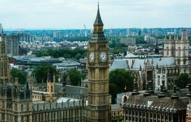 Türk yatırımcılar konut arayışında rotayı yurt dışına çevirdi! Konut fiyatları yurt dışı ile yarışır halde...