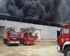 Tekirdağ'daki fabrika yangın saatlerce söndürülemedi!