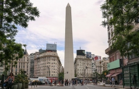 Obelisco Dikilitaşı Buenos Aires'in simgesi oldu!